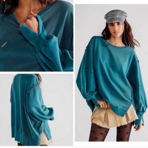 Free People Camden Sweatshirt in Teal - Size XS